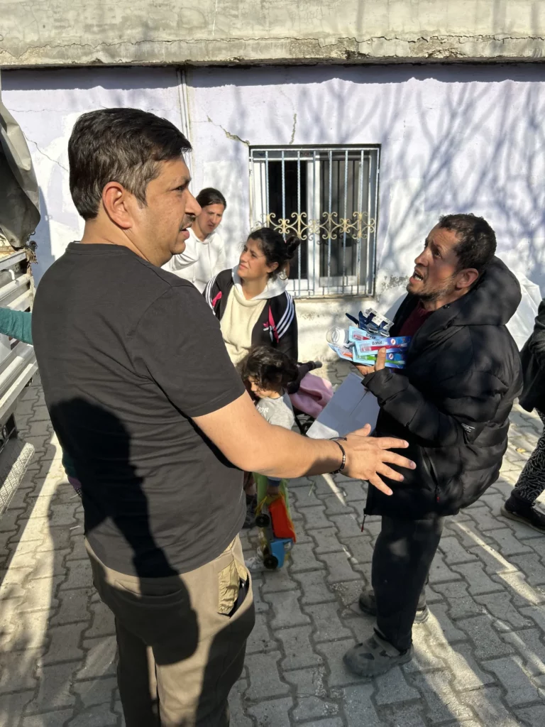 rakesh rajdev (રાકેશ રાજદેવ) turkey earthquake disaster relief photo